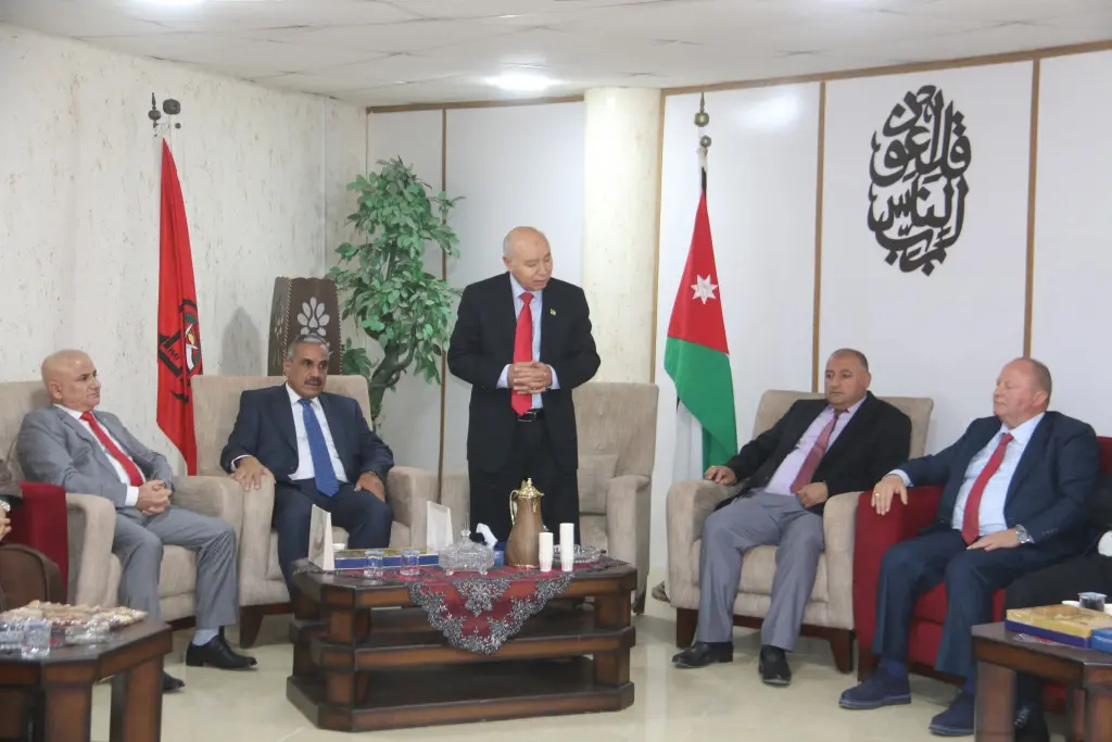 النعيمات يرعى حفل تكريم الطلبة المتميزين في جامعة مؤتة