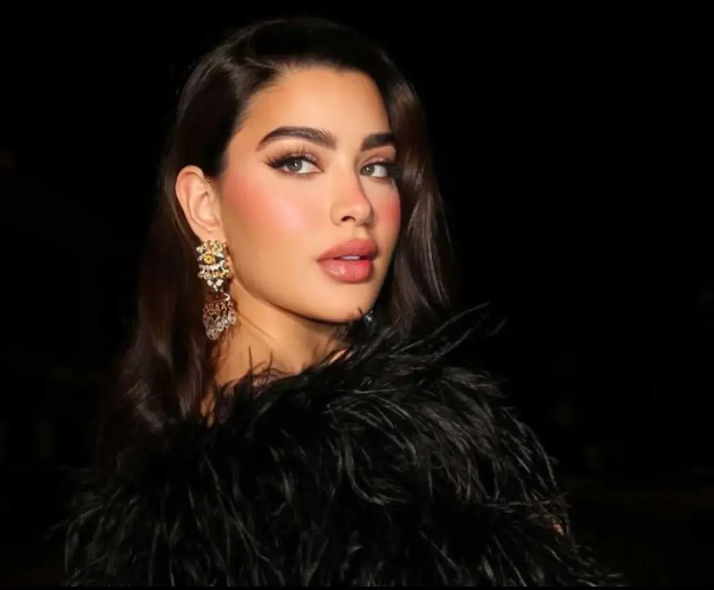 ما الصراع الذي تعيشه روان بن حسين بعد خروجها من السجن؟