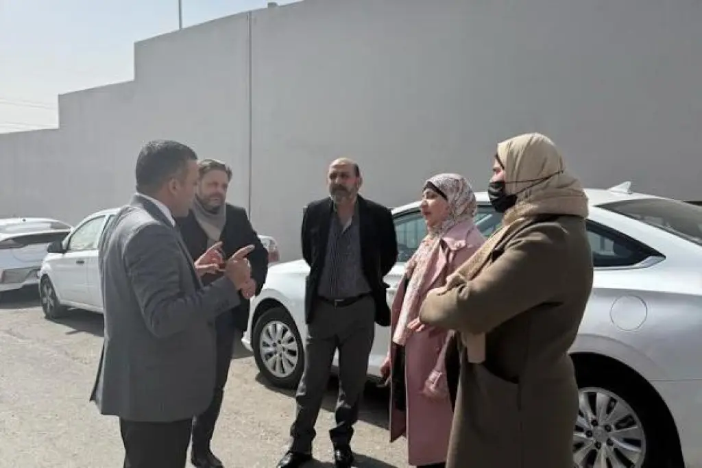 ماركا .. العواودة يتفقد مدرستي الشهيد عايد الدعسان والخنساء