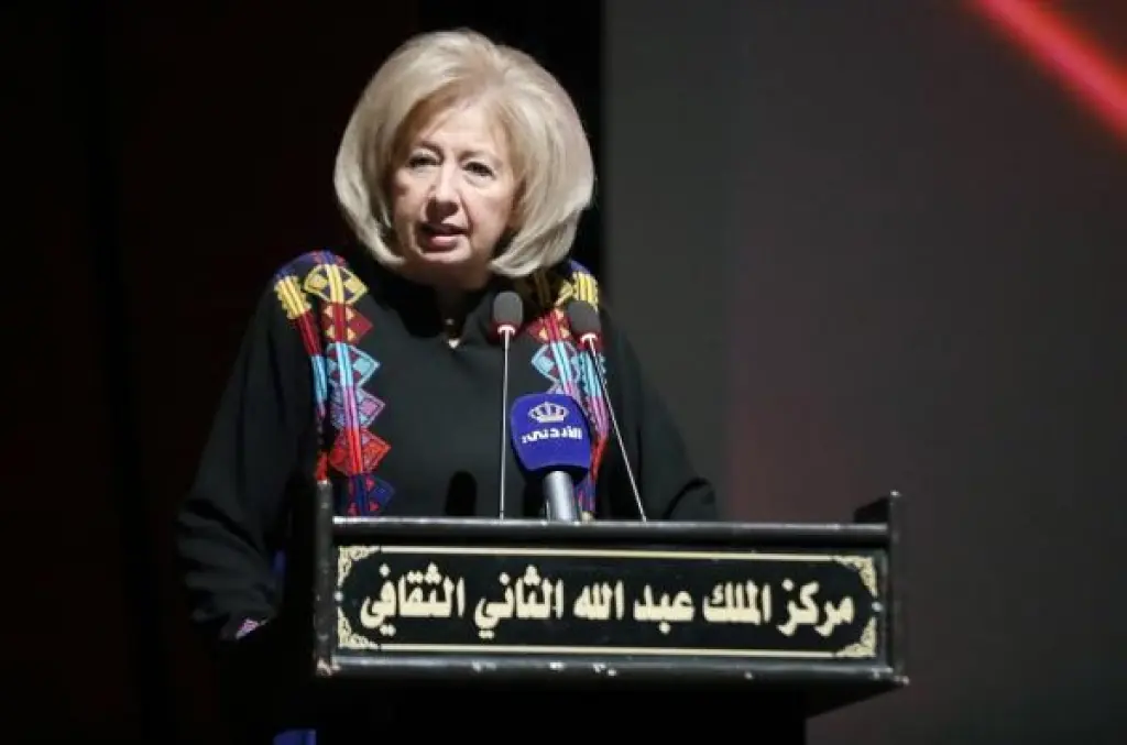 العين النجار رئيسة فخرية جديدة لنادي خريجي الجامعات الفرنسية