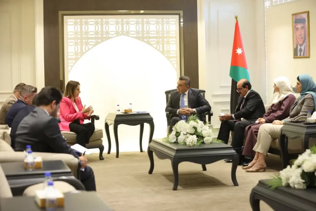 الخارجية النيابية تبحث والسفيرة اليونانية تعزيزالتعاون المشترك