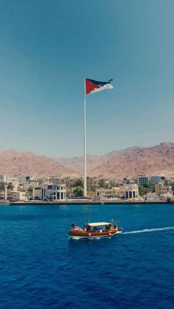 صانع المحتوى جو حطاب يوثق جمال العقبة ويوجه رسالة لأهلها لتعزيز السياحة
