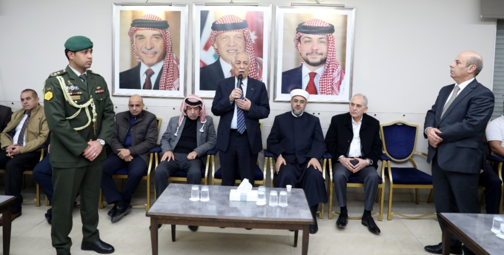 مندوبا عن الملك وولي العهد.. العيسوي يعزي عشائر الربطة والدبوبي والحوراني والجعافرة