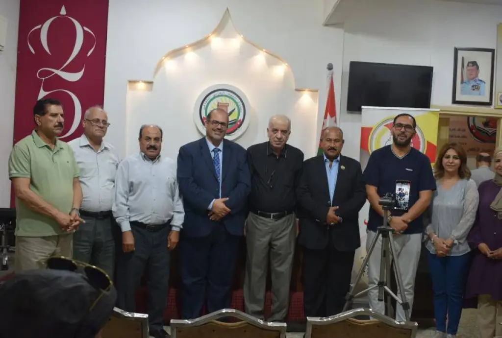 اختتام مهرجان القيصر الدولي للشعر الفصيح في عمان