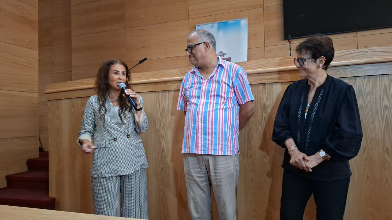 بمشاركة أردنية ودولية.. وحضور السفيرة غنيمات تدشين جدارية فسيفسائية ضخمة احتفاءً بمئوية "سوق المعاريف" في الدار البيضاء