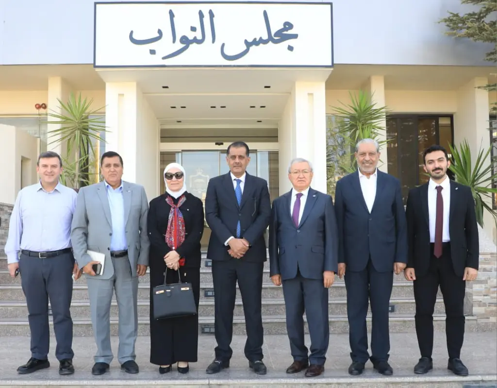 الإدارية النيابية تبحث ومنظمة المدن المتحدة لمنطقة الشرق الأوسط التعاون المشترك