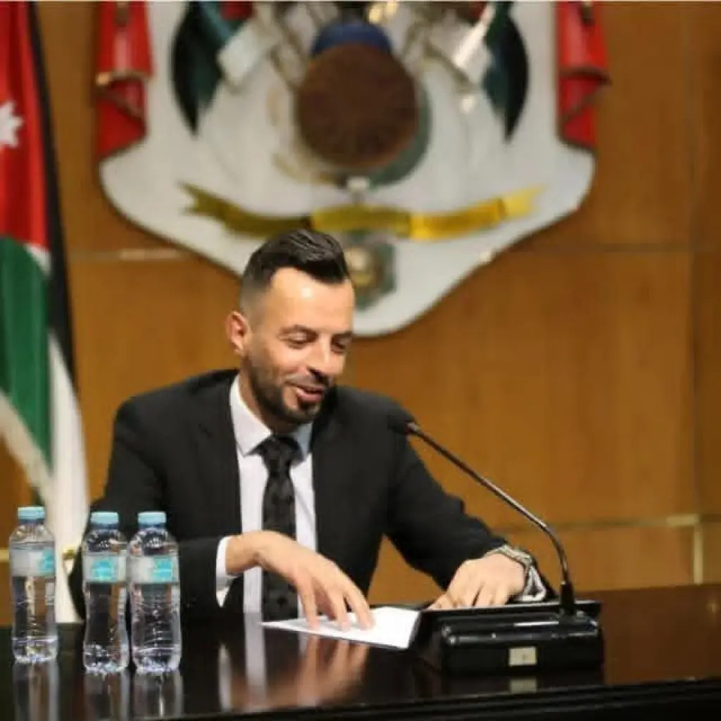 شرارة التغيير وعمق الأثر هاشم عربيات وبصمته الخالدة في ميادين الإنجاز