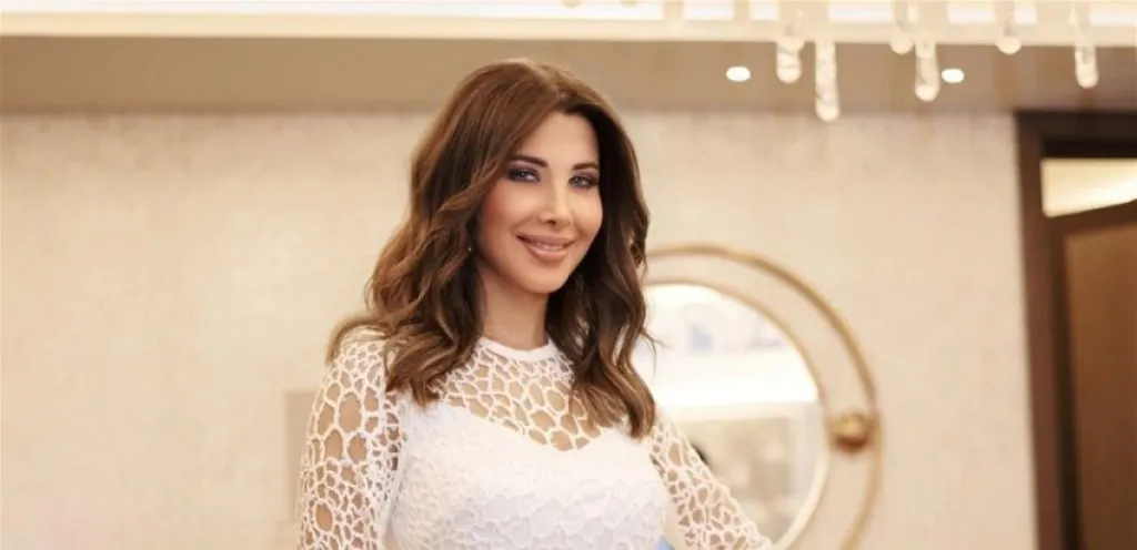 حداداً على وفاة أمير الكويت.. نانسي عجرم تُلغي حفلها في السعودية