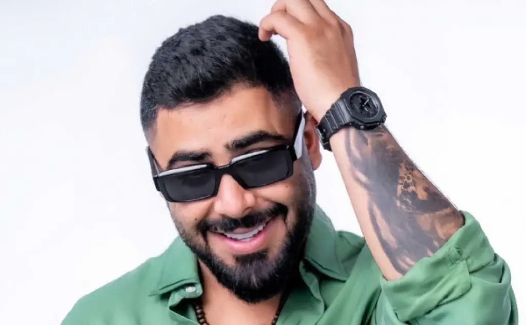 الأخرس يصل حلب ويوجه رسالة لجمهوره