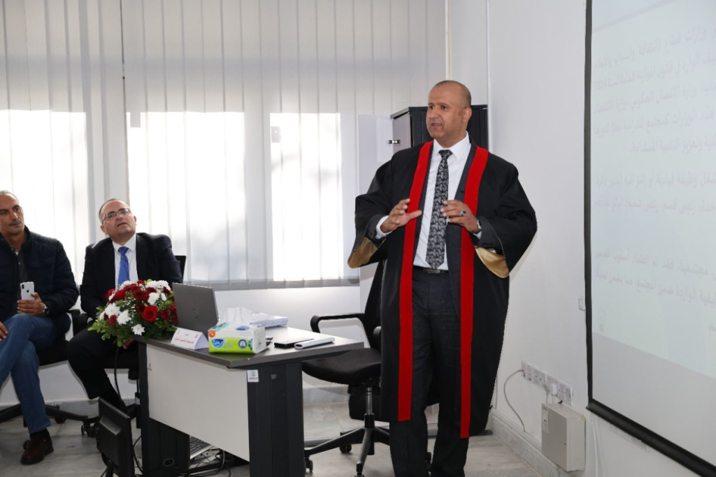 محمود اسماعيل   يحصل على درجة الدكتوراه في الادارة الاستراتيجية من جامعة مؤته بتقدير ممتاز.
