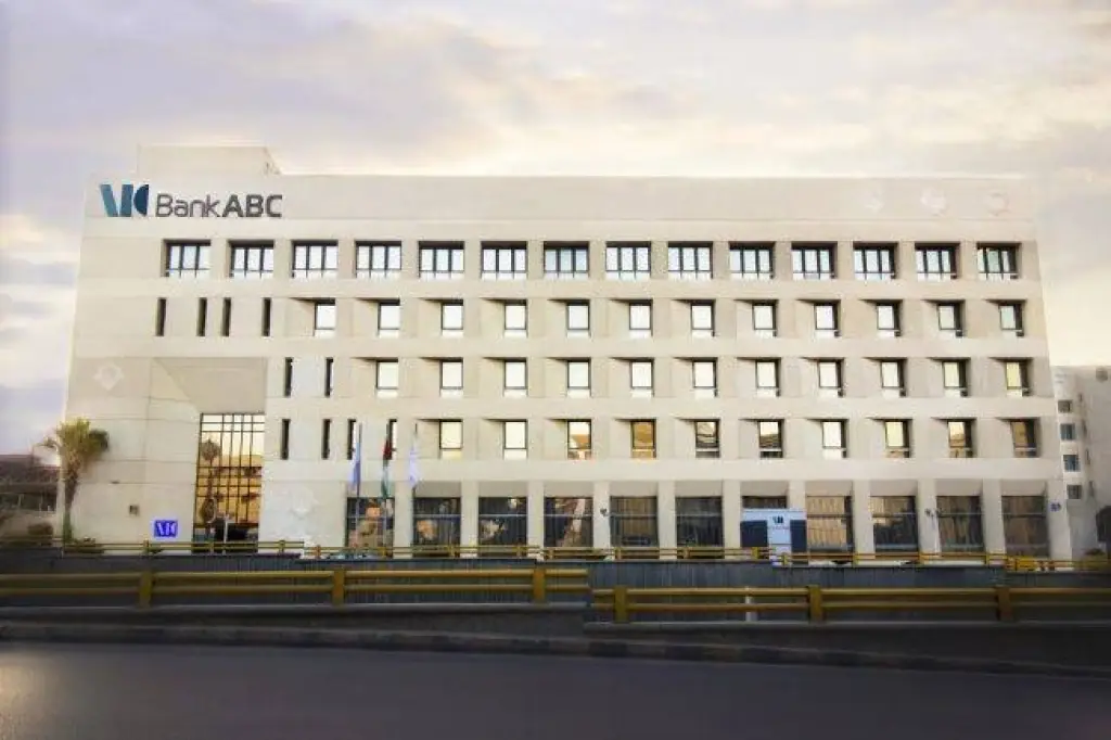 بنك ABC الأردن ينظم حملة لتطعيم موظفي البنك ضد الانفلونزا