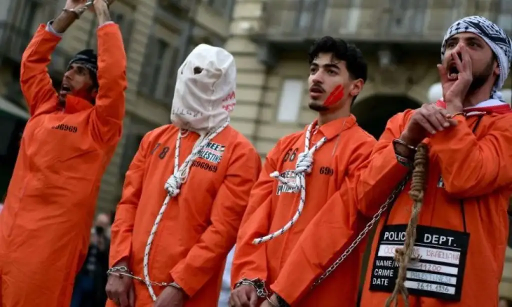 "إسرائيل" تشرع بتجهيز غرفة إعدام للأسرى الفلسطينيين