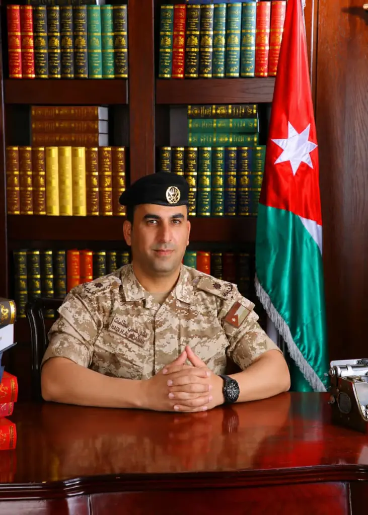 الملازم هادي حسين العظامات ... مبارك الترفيع