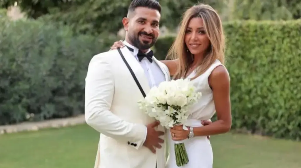 أحمد سعد يعلق على خبر طلاقه من علياء بسيوني: "سيبوا عائلتي في حالها"