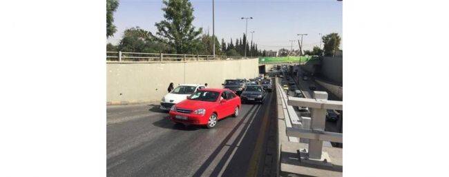 السير: تعطل عدد من المركبات بسبب ارتفاع درجات الحرارة