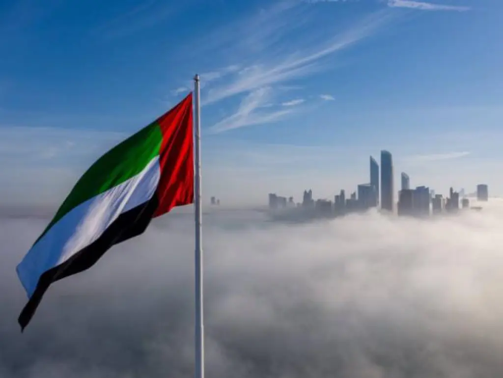 الإمارات: وقف جميع الأنشطة والتبادلات التجارية والمعاملات المالية مع إيران