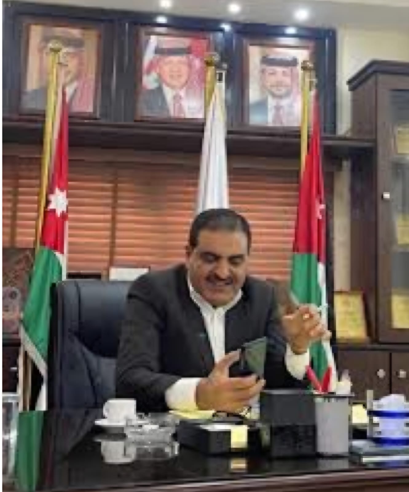 أكرم جروان يُهنئ المحافظ محي الدين العدوان