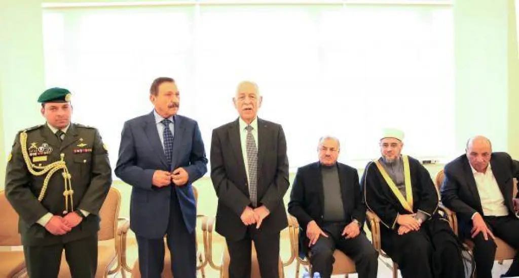 مندوبا عن الملك وولي العهد .. العيسوي يعزي اللوزيين