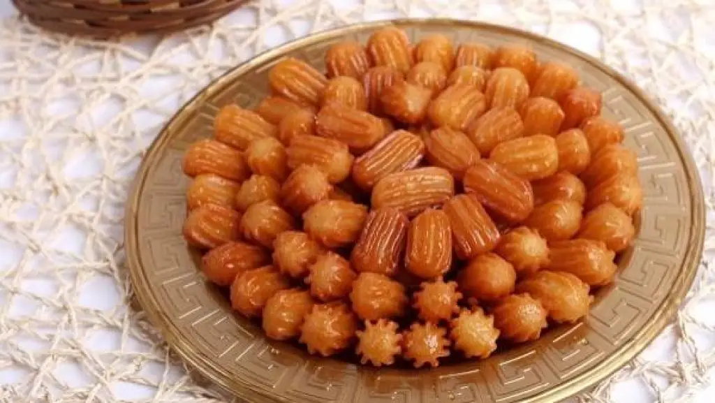 احفظي الوصفة لرمضان.. طريقة عمل بلح الشام للشيف نجلاء الشرشابي