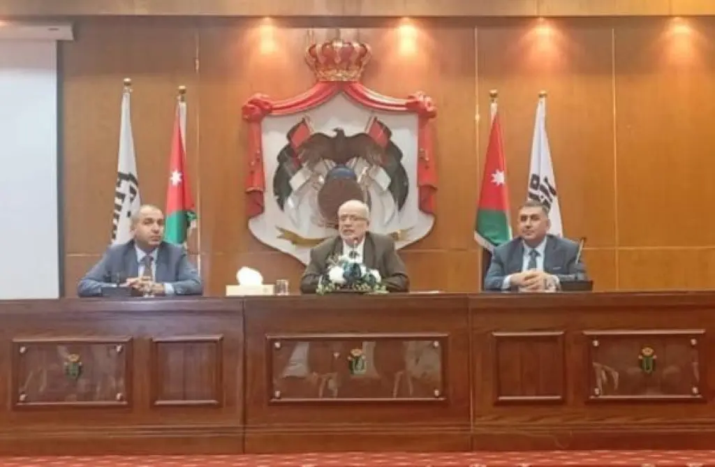 نادي معلمي عمان يؤكد على الوصاية الهاشمية على المقدسات