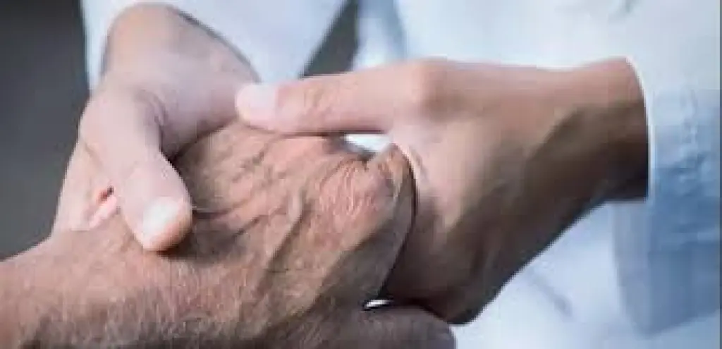 متى يبدأ فعليا سن الشيخوخة؟ طبيبة تُجيب