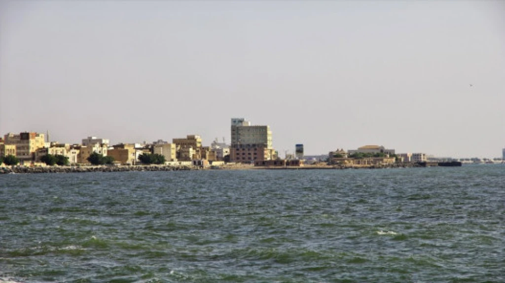 الحوثيون يعلنون التقدم نحو باب المندب والسيطرة على جزيرة بالبحر الأحمر