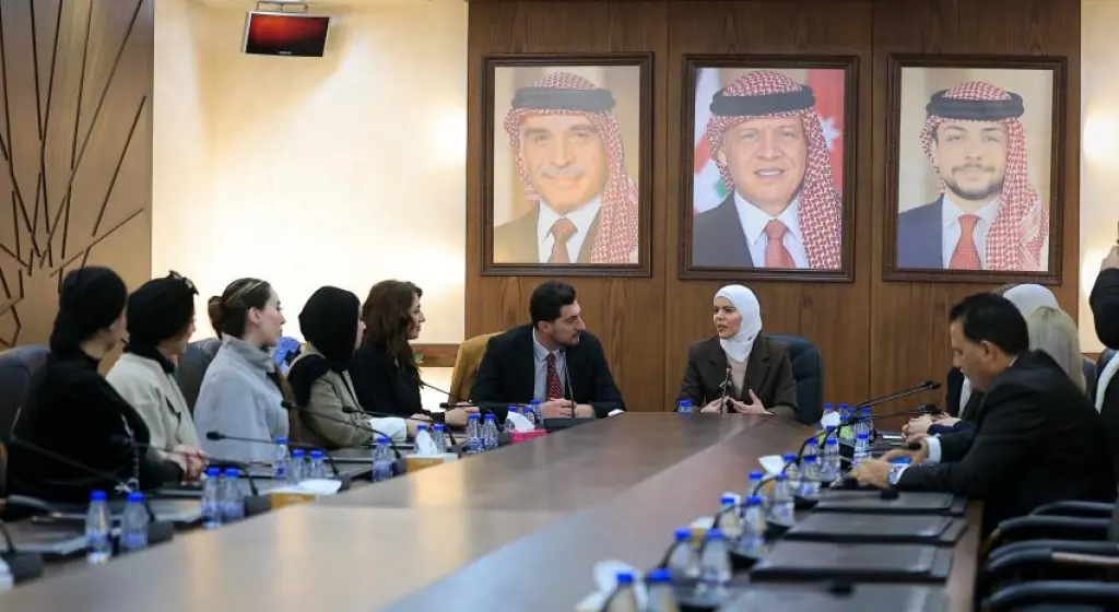 أبو غوش تلتقي ناشطات أردنيات مؤثرات