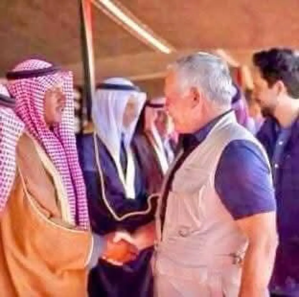 الشيخ عبدالله عوض الزلابيه يهنئ بعيد ميلاد  جلالة  الملك