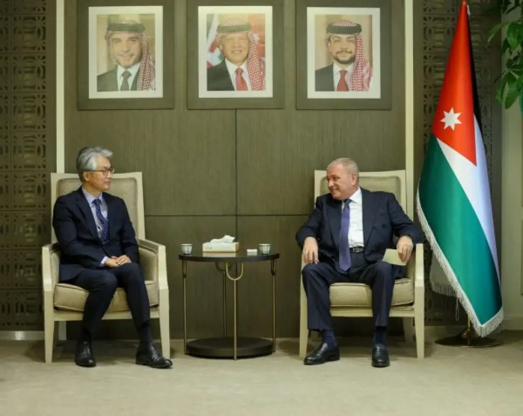 عطية يلتقي السفير الكوري الجنوبي