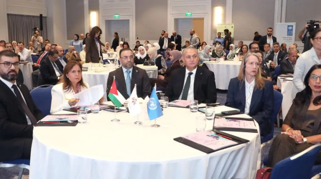 وزير البيئة: تعزيز جهود حماية "الأوزون" والتحول نحو تقنيات التبريد المستدام