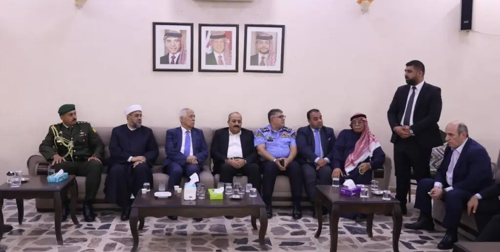 مندوبا عن الملك وولي العهد. العيسوي يعزي الروسان والشريدة والطراونة