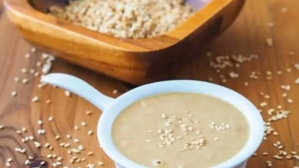 بمكونات بسيطة في دقائق.. طريقة عمل الطحينية الخام في المنزل