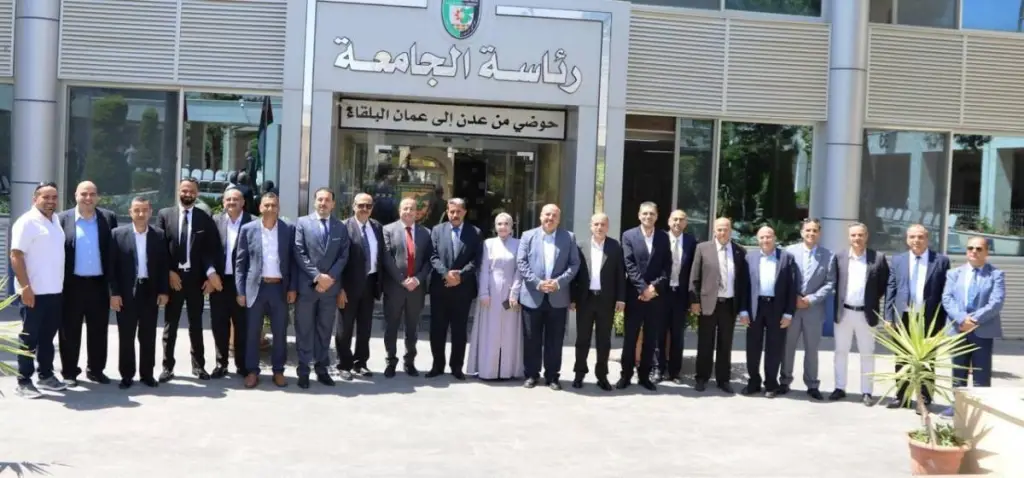رئيس جامعة البلقاء التطبيقية يتلقى التهاني بعيد الأضحى