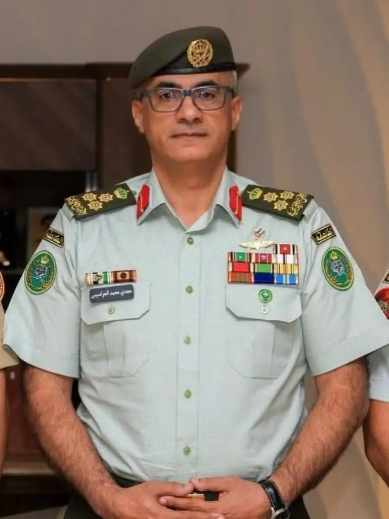 الشيخ  سامي الحجايا يهنئ اللواء الركن مجدي الحراسيس بتعيينه رئيسًا لهيئة الأركان المشتركة