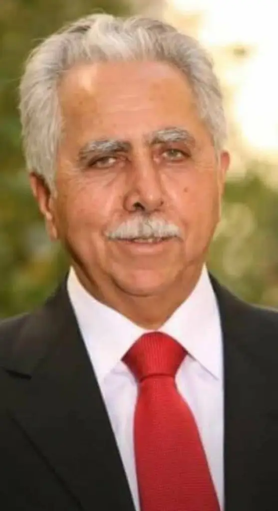 رئيس الوزراء ينعى الوزير الأسبق الدكتور عبد الرزاق طبيشات