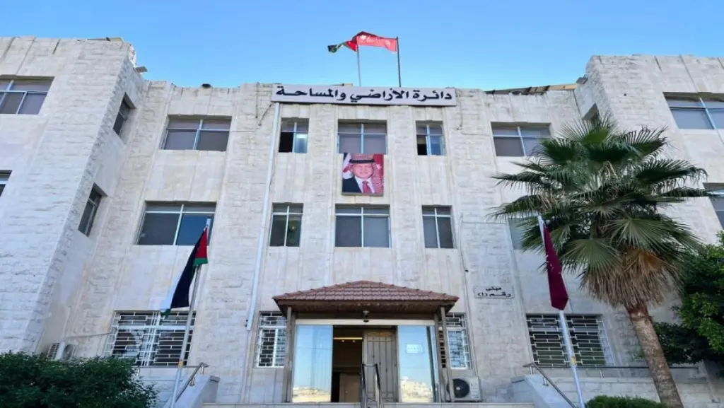 مدير عام الأراضي: يجري العمل على معالجة مشكلة تقنية