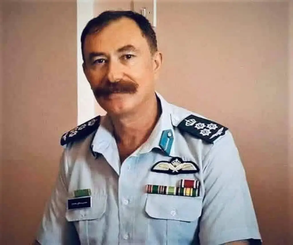 متقاعدو سلاح الجو الملكي الاردني ينعون زميلهم العميد الطيار موسى واجوخ