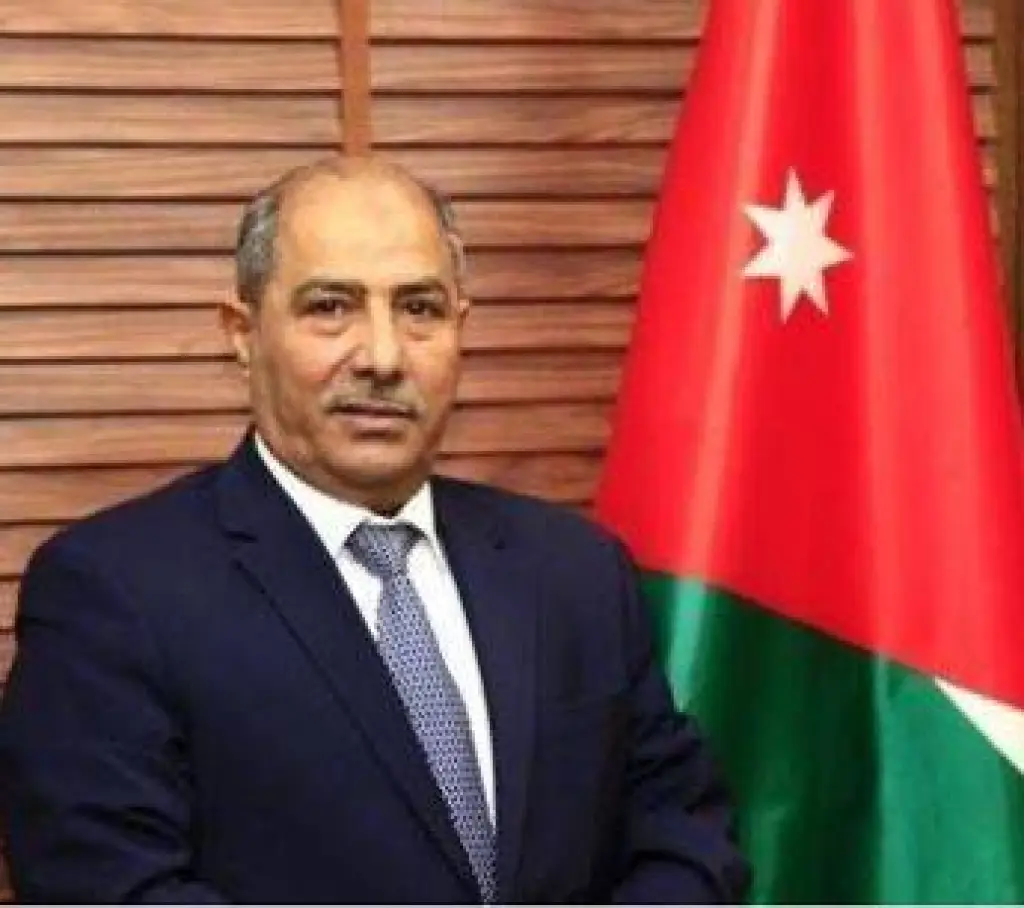 الفراية ينعى مدير عام دائرة الأحوال المدنية والجوازات السابق فهد العموش