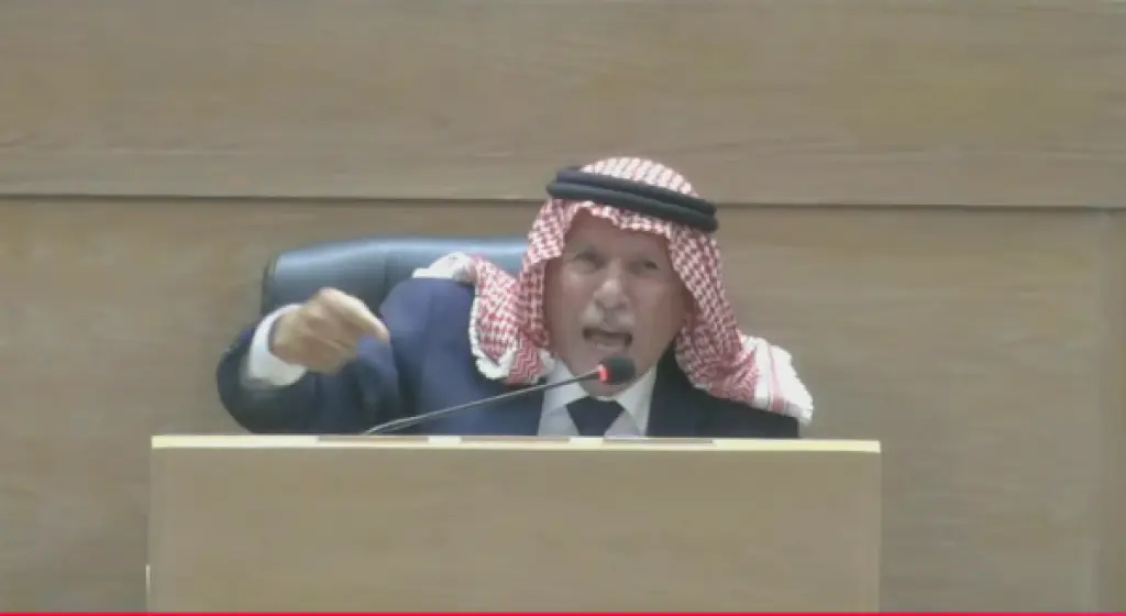 العرموطي: لتصمت صالونات النميمة .. وسياسة الملك راشدة وحكيمة