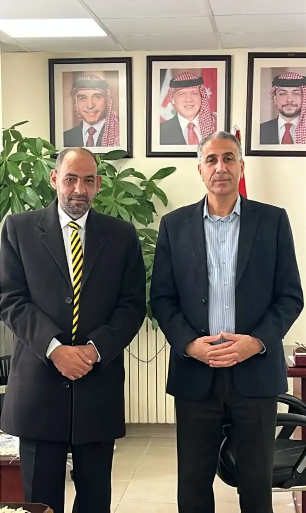 حين يترجّل الفارس… تبقى السيرة شاهدة الدكتور وائل الربضي يختتم أربع سنوات من العطاء في كلية عجلون الجامعية