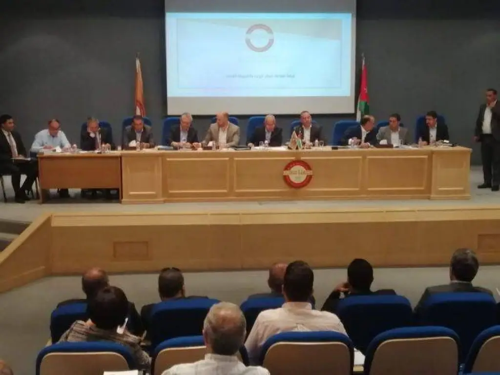 الهيئة العامة لـ  صناعة عمان  تصادق على التقريرين المالي والإداري