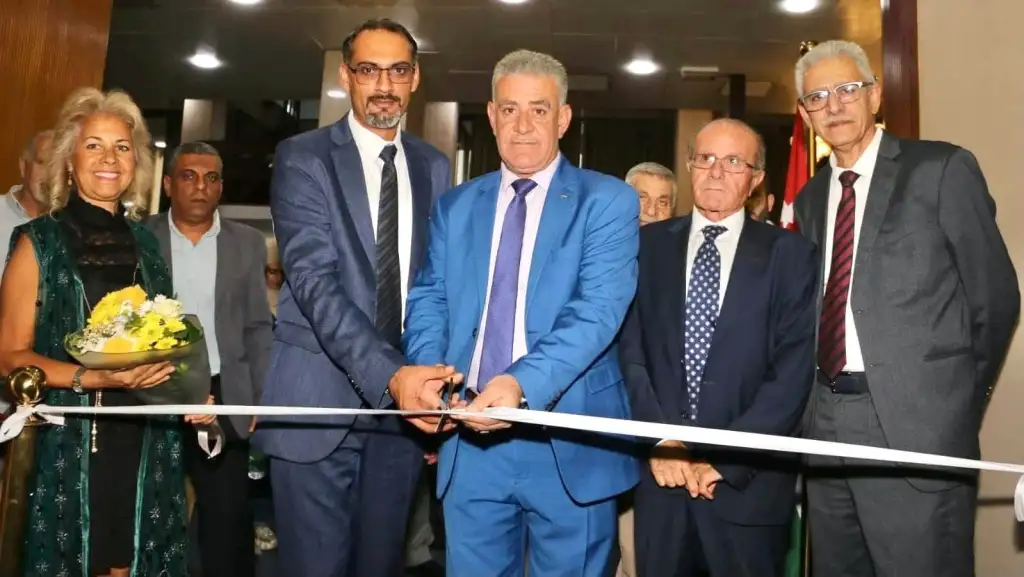 مندوبا عن الرواشدة .. العياصرة يفتتح معرض السردية الأردنية