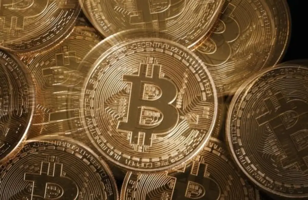 روسيا تتيح رسميا التداول العام للعملات الرقمية