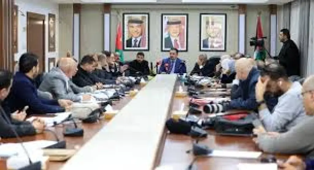 لجنة العمل النيابية تطلق حوارًا واسعًا حول تعديل قانون الضمان الاجتماعي بمشاركة القطاع الصناعي