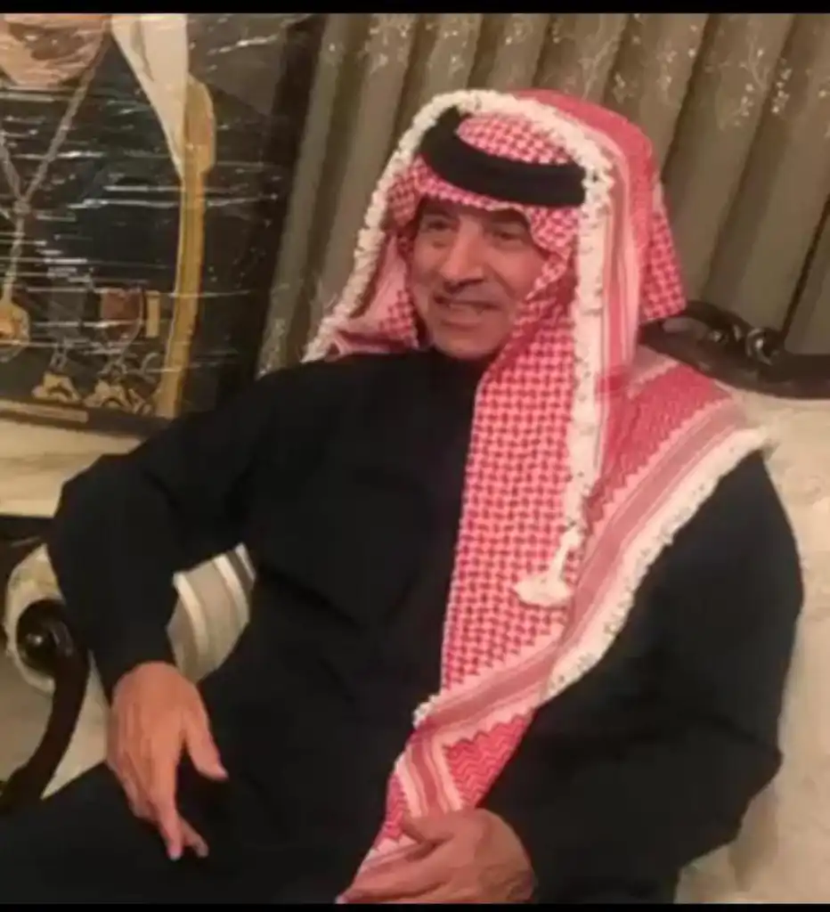 المناصب تزهو برجالها، والمقامات تزداد رفعةً بأهل الهيبة والمواقف المشرفة.