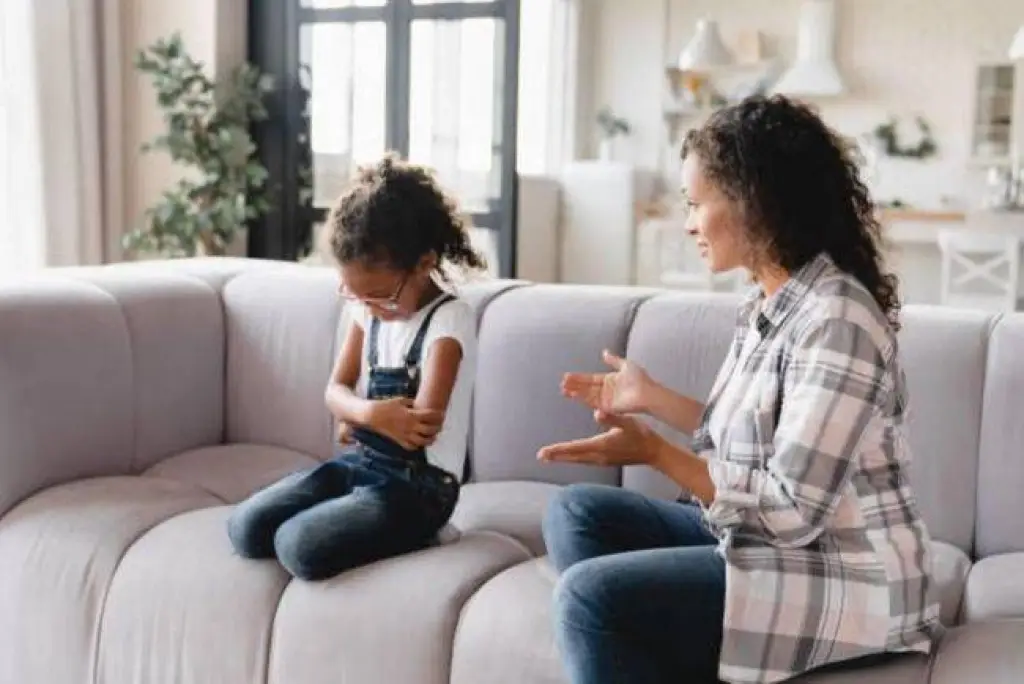 كيف أتعامل مع أطفالي المزعجين؟