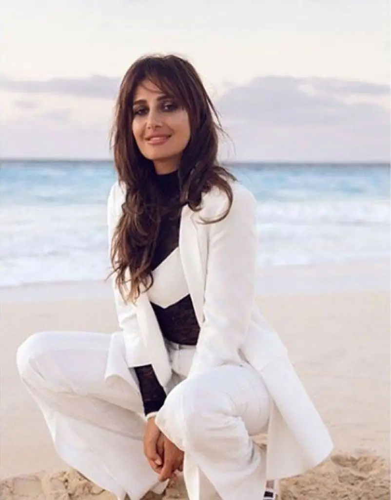 حلا شيحة تعترف بإجراء عملية تجميل.. فيديو