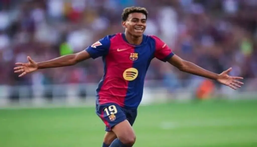 بـ 343 مليون يورو .. لامين يامال يتصدر قائمة أغلى لاعب في العالم