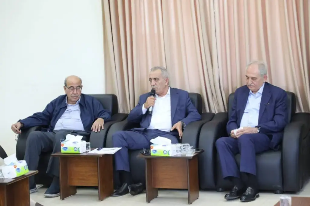 الرواشدة يُشارك في لقاء حواري نظمته الجمعية الأردنية للعلوم والثقافة