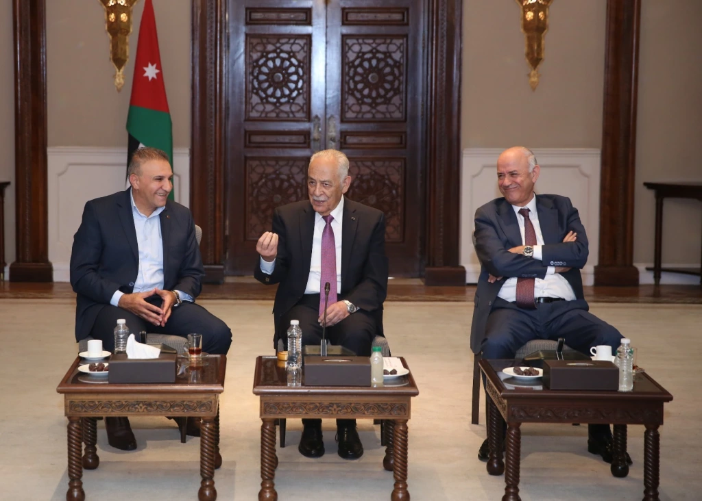 العيسوي يلتقي وفدا من أبناء عشائر الحباشنة